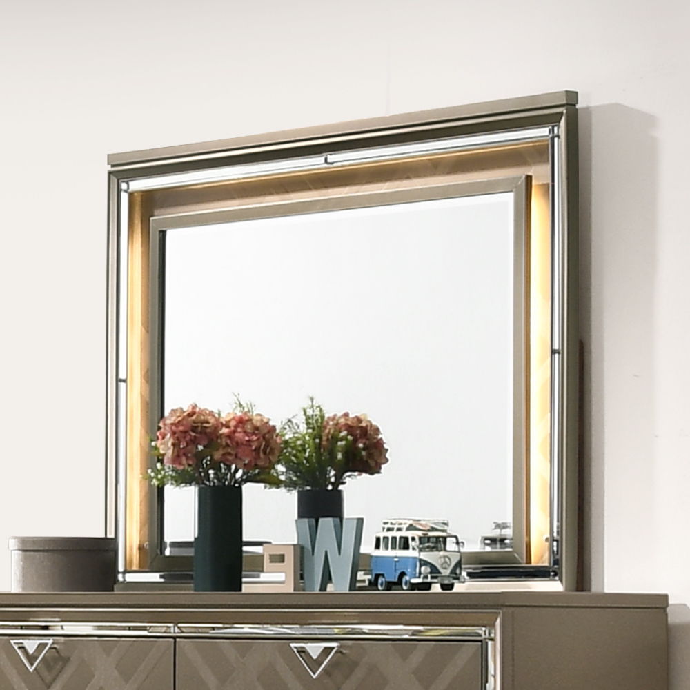 Skylar - Mirror With Led